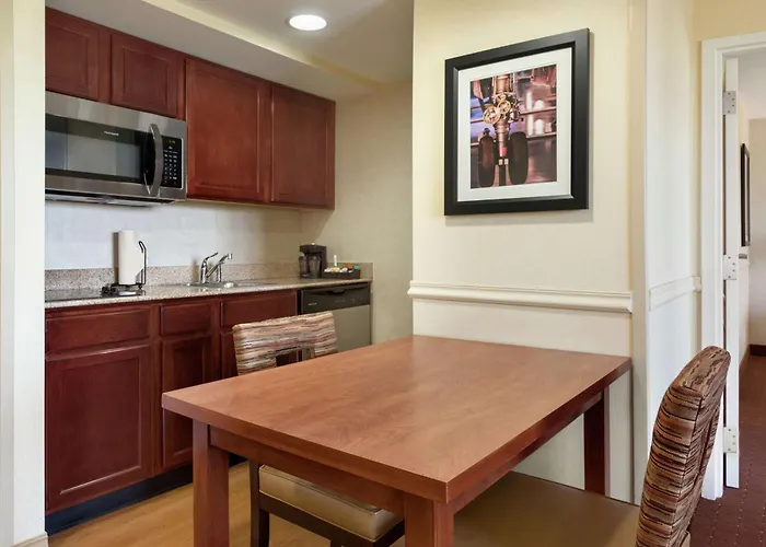 Homewood Suites By Hilton Dulles-North Loudoun
