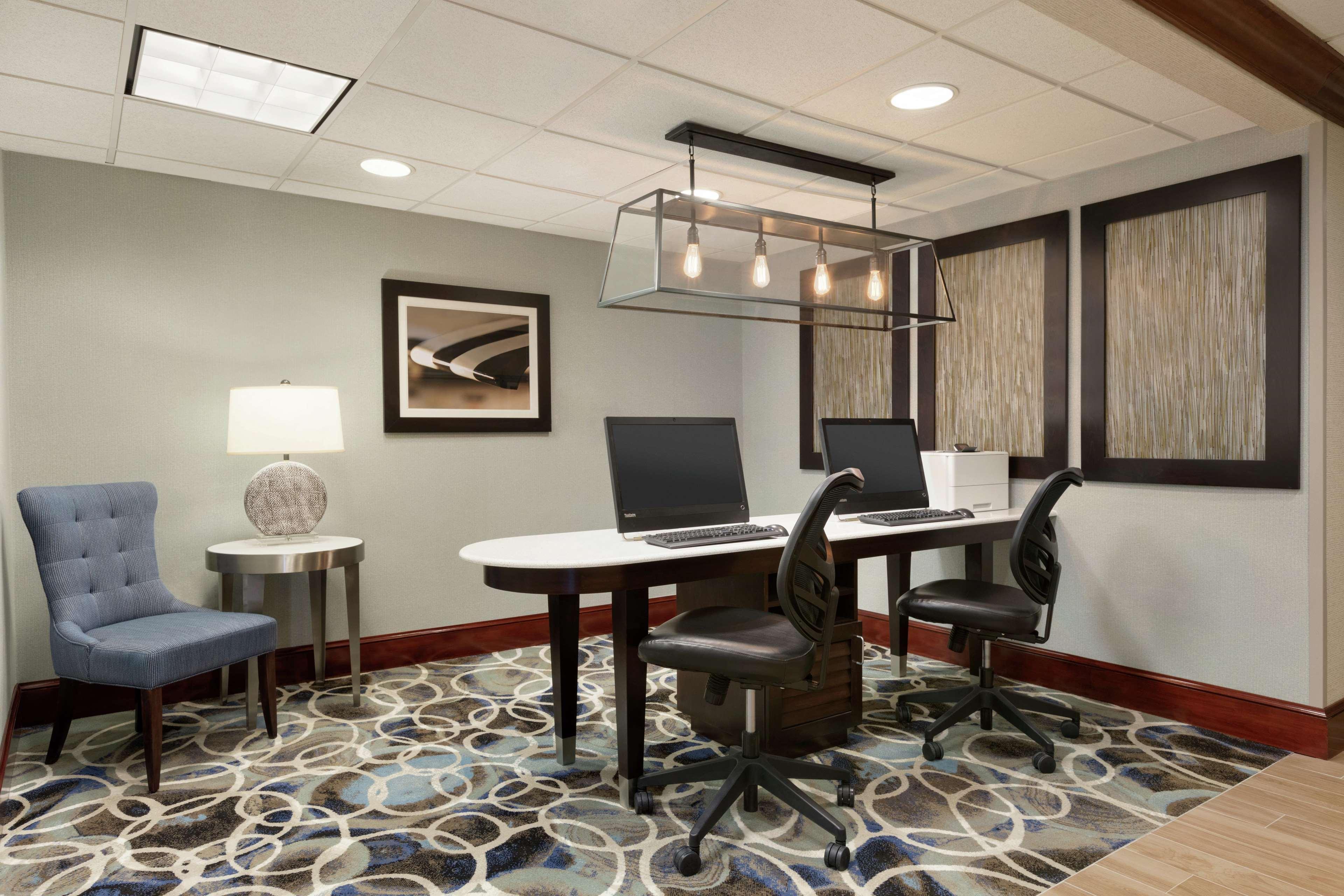 Hotel Homewood By Hilton Dulles-north Loudoun 3*