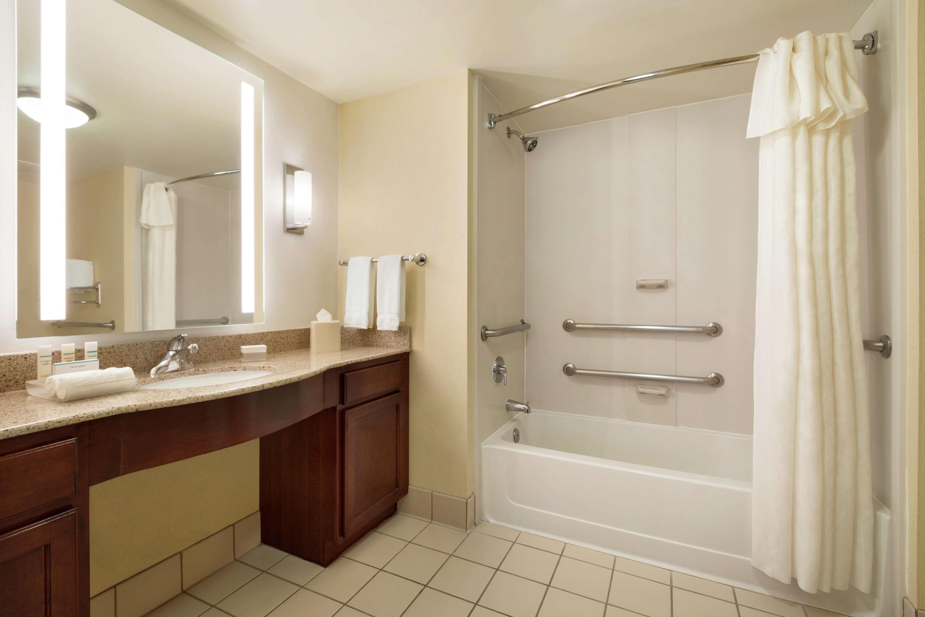 Hotel Homewood By Hilton Dulles-north Loudoun